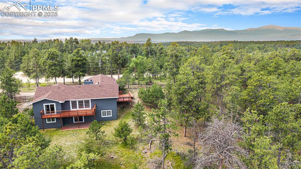 Image 31 of 34: Pikes Peak views from Kitchen and Deck