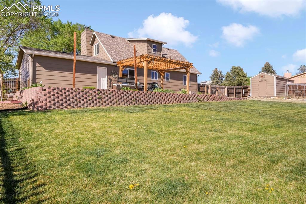 Image 44 of 50: Back of Structure