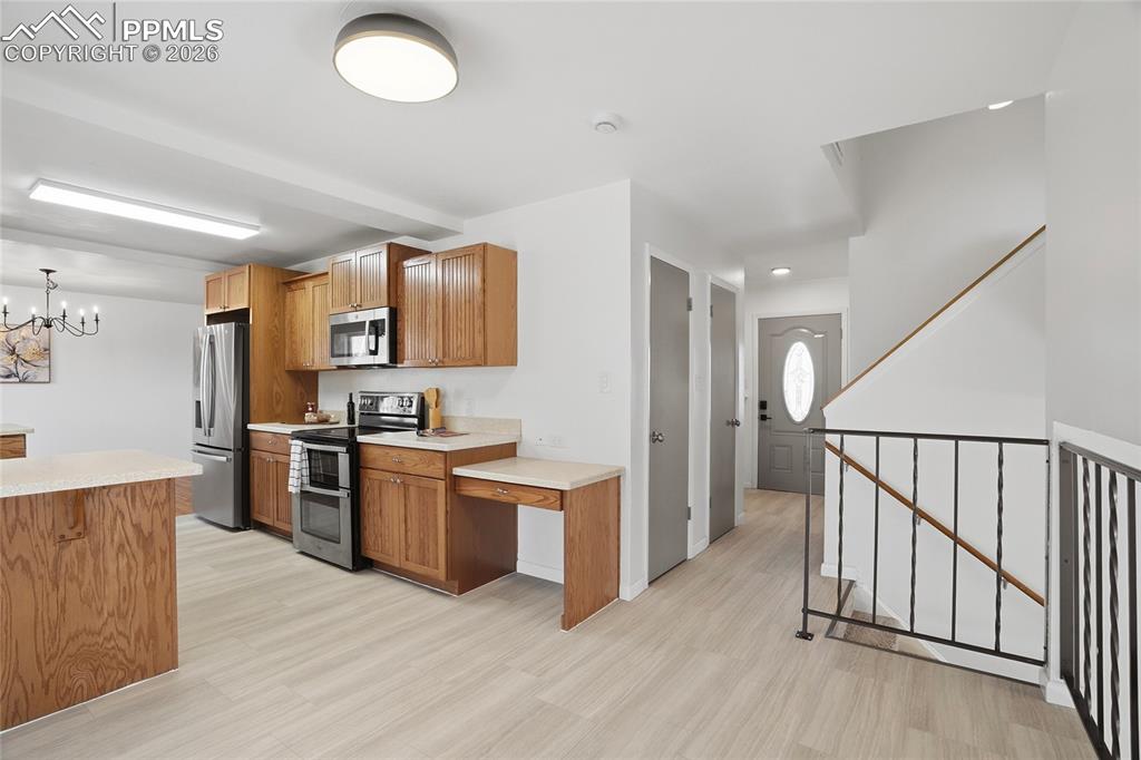 Image 12 of 29: Kitchen