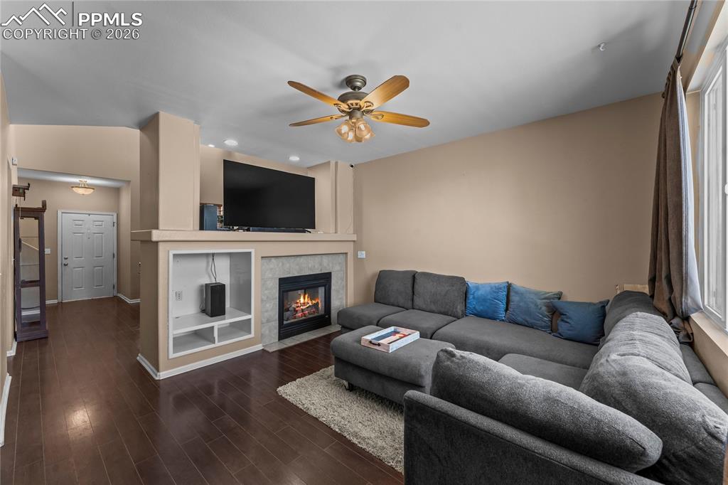 Image 8 of 44: Living Room