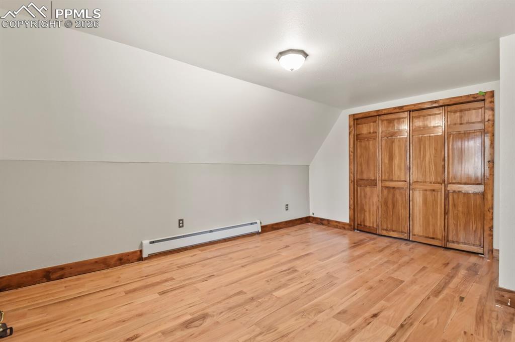 Image 20 of 50: Bonus Room