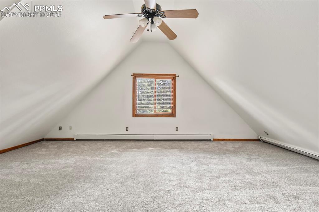 Image 32 of 50: Bonus Room