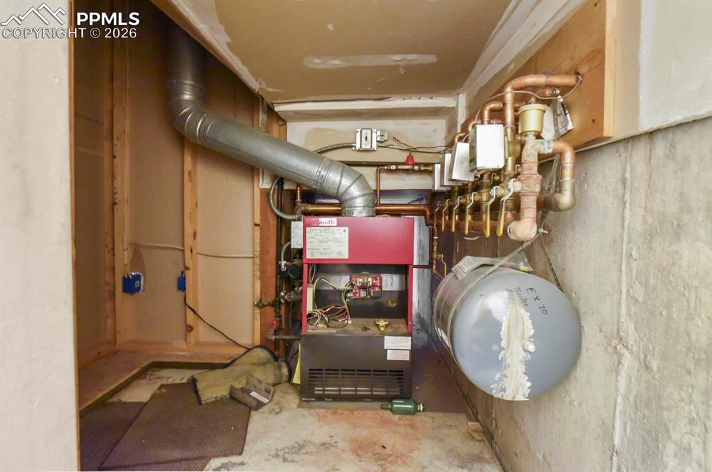 Image 40 of 50: Other