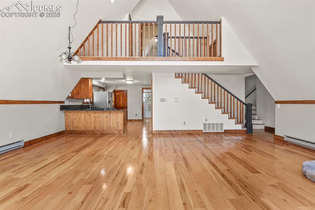 Image 9 of 50: Living Room