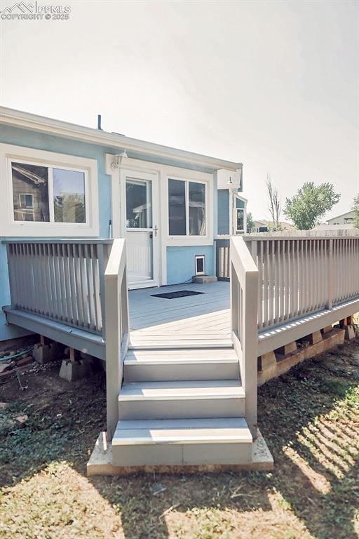 Image 32 of 38: Back Deck