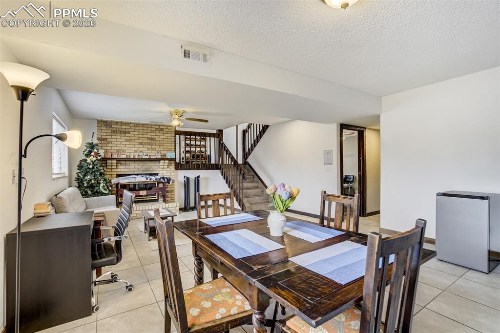 Image 37 of 49: Dining Area