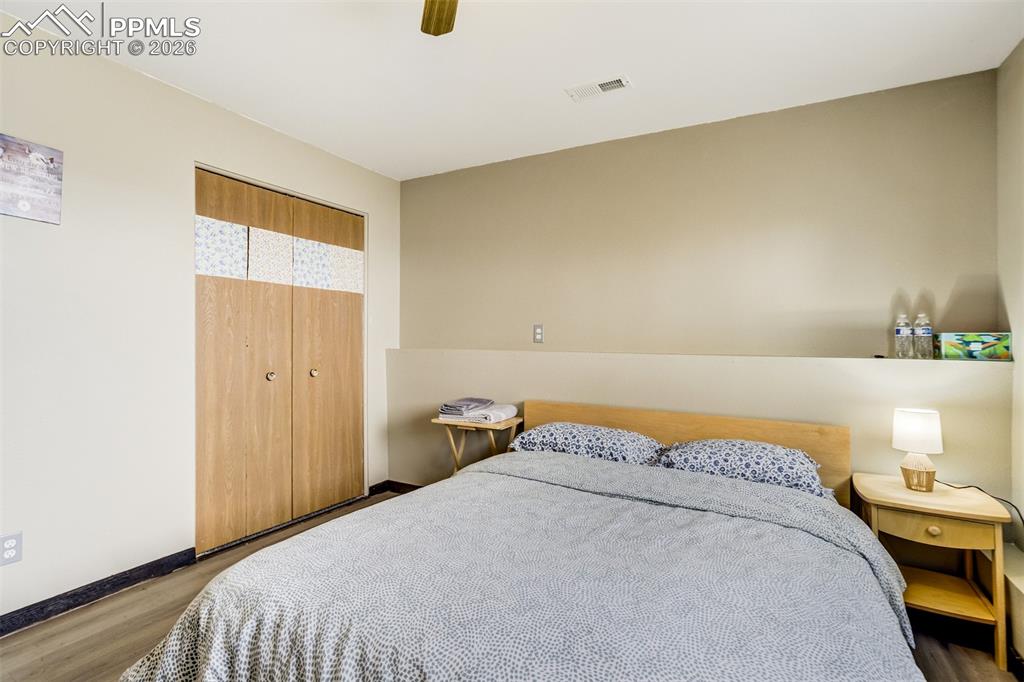 Image 42 of 49: Bedroom