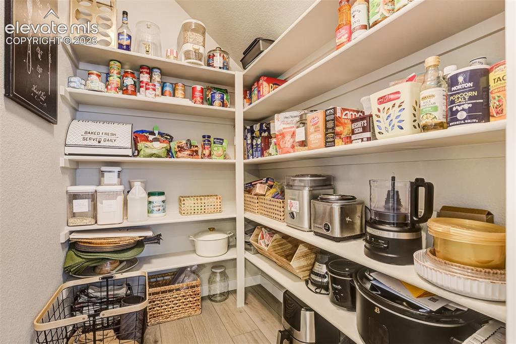 Image 19 of 49: Pantry