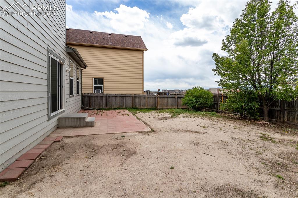 Image 41 of 43: Backyard
