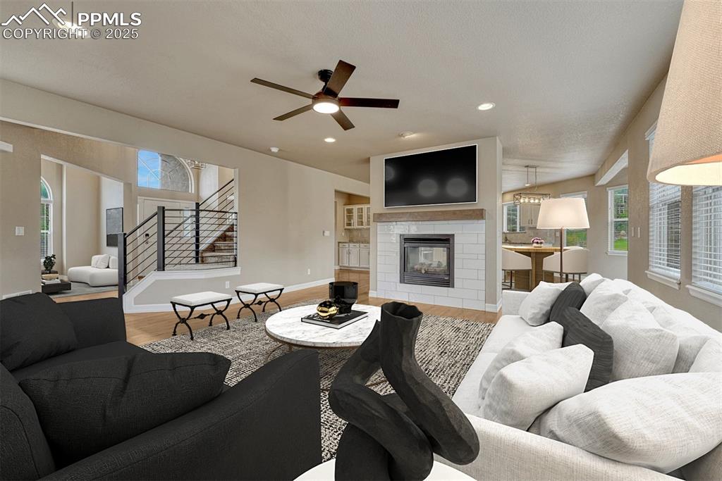 Image 11 of 49: Living Room