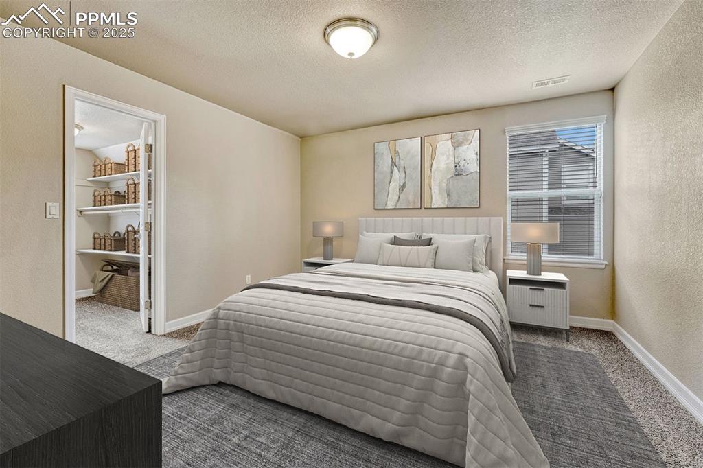 Image 33 of 49: Bedroom