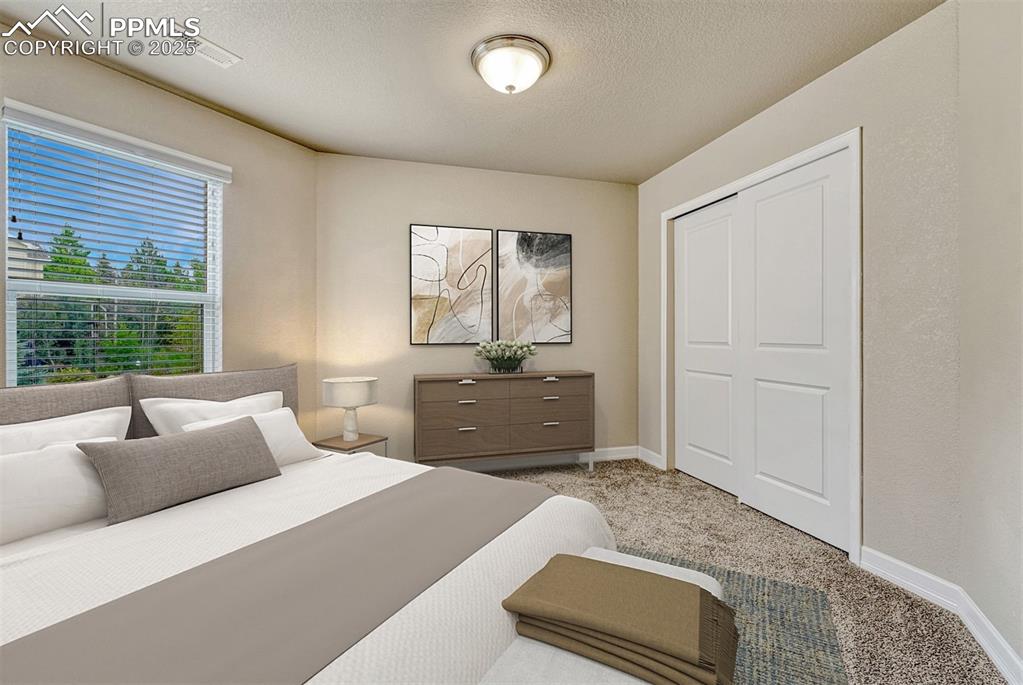 Image 35 of 49: Bedroom