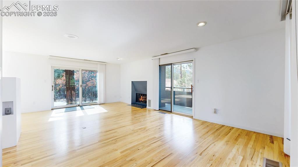 Image 10 of 44: Living Room