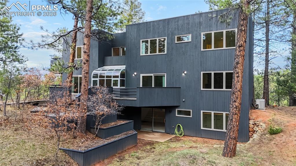 Image 2 of 44: Back of Structure