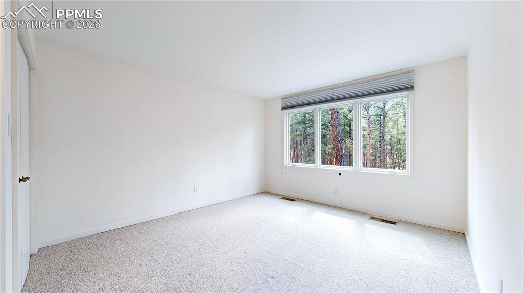 Image 20 of 44: Bedroom