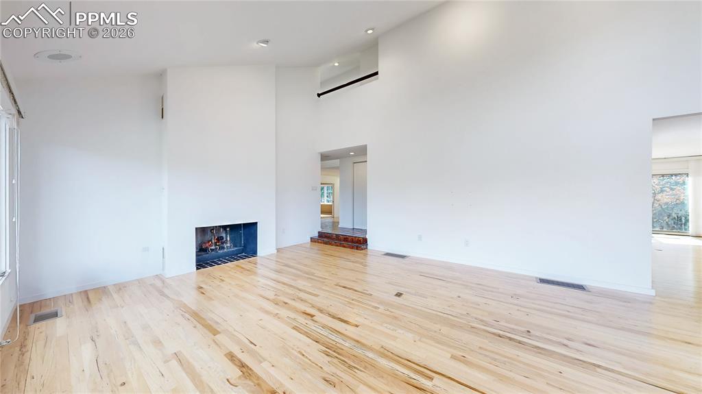 Image 6 of 44: Living Room