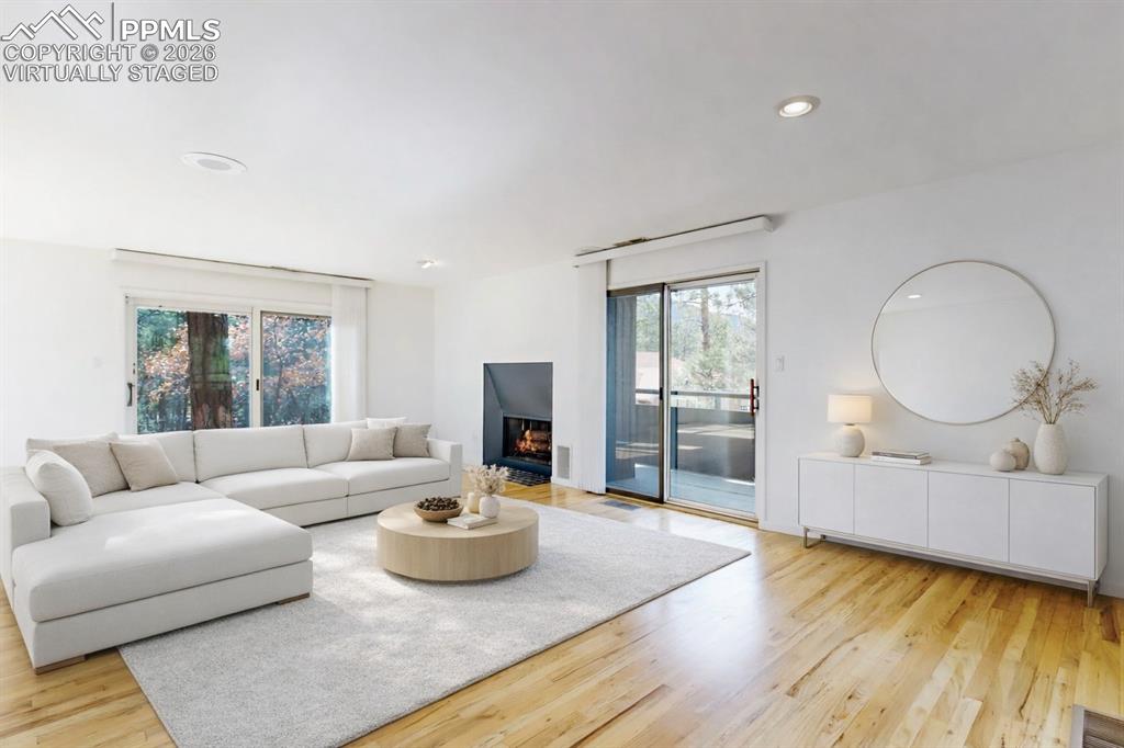 Image 9 of 44: Virtually staged photo