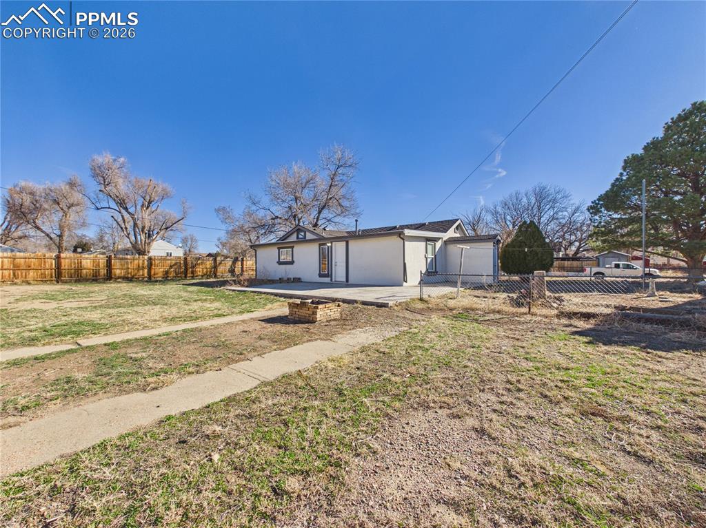 Image 29 of 36: Front of Structure