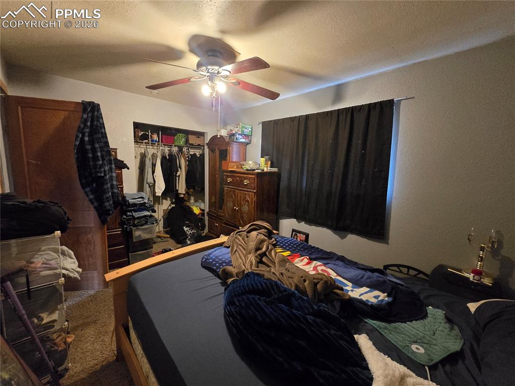 Image 13 of 13: Bedroom