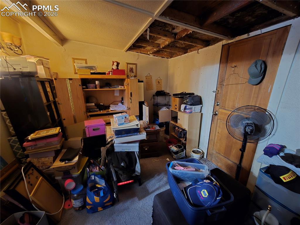 Image 9 of 13: Storage