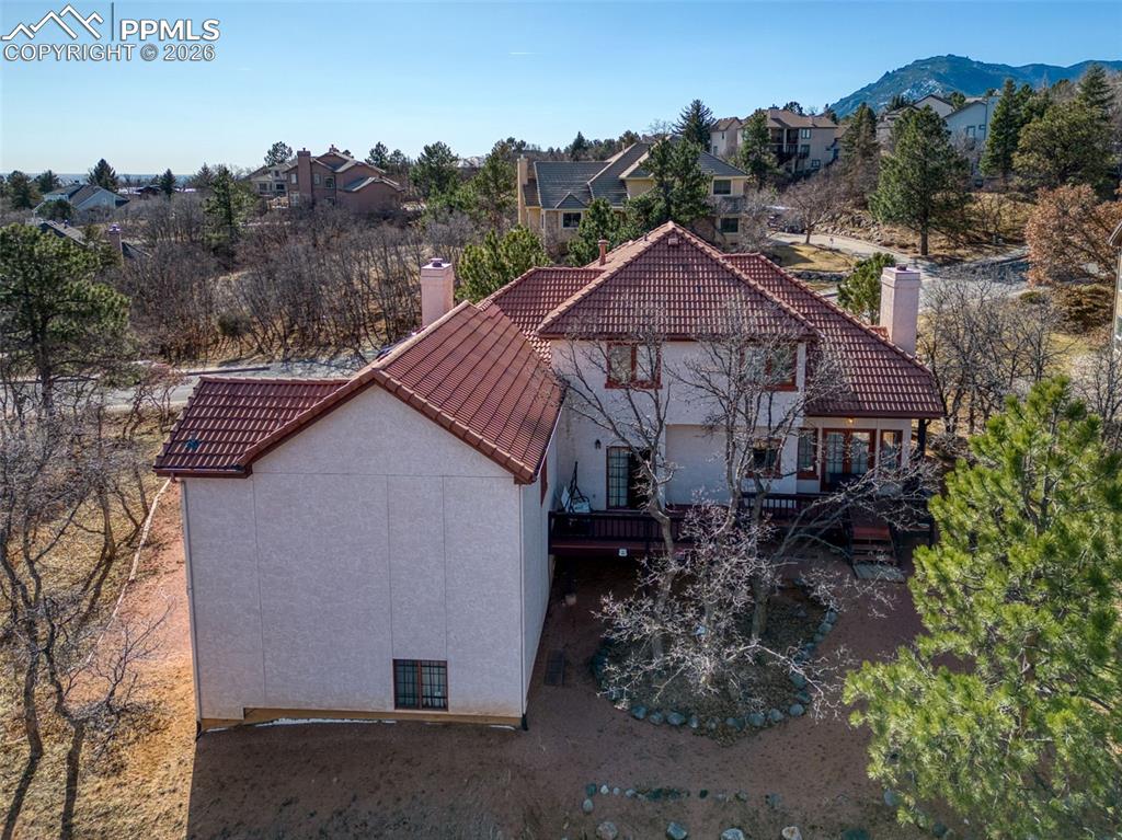 Image 39 of 50: Back of Structure