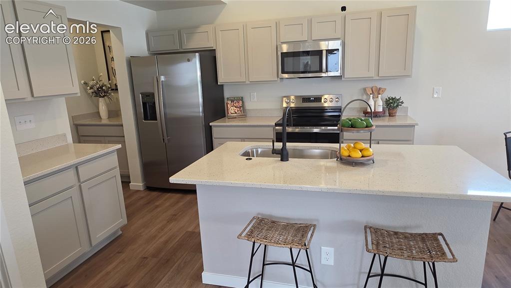 Image 21 of 31: *Image is of current furnished Greenbriar Model*