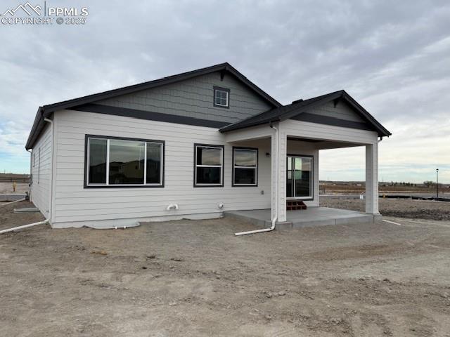 Image 22 of 23: Back of Structure