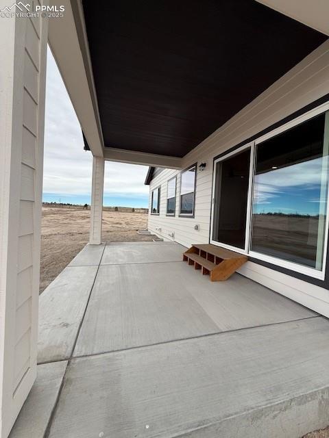 Image 23 of 23: Patio