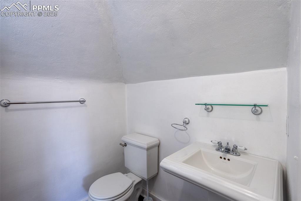 Image 20 of 29: 2nd Floor Bathroom stand-up shower only.