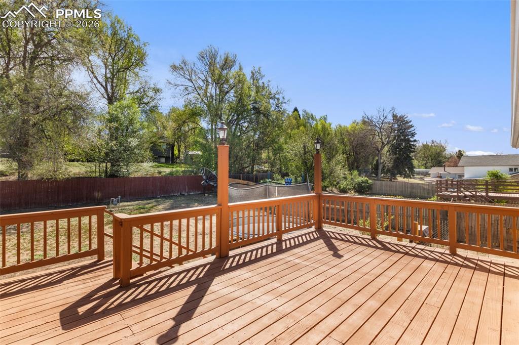 Image 36 of 40: Bedroom