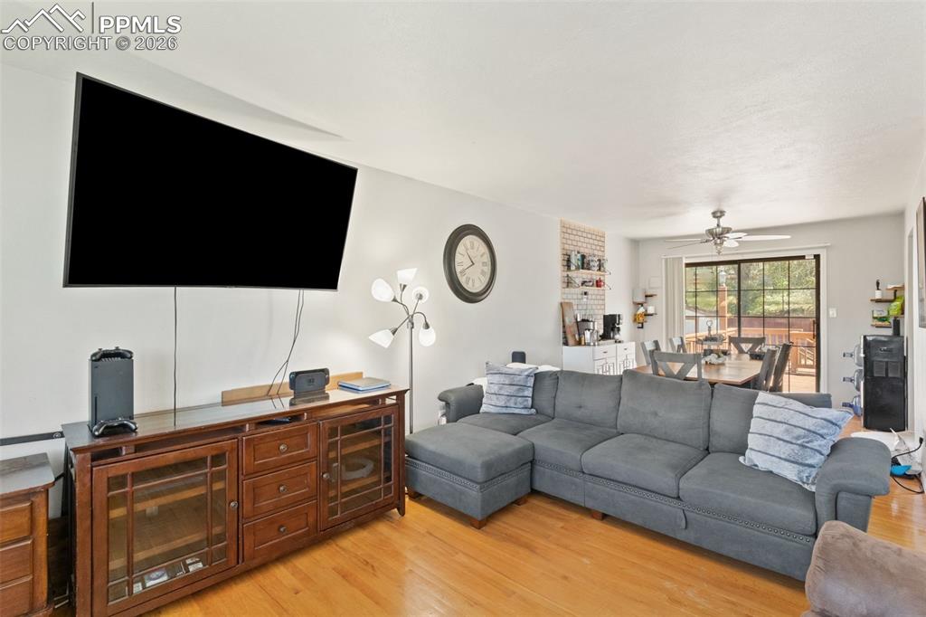 Image 9 of 40: Living Room