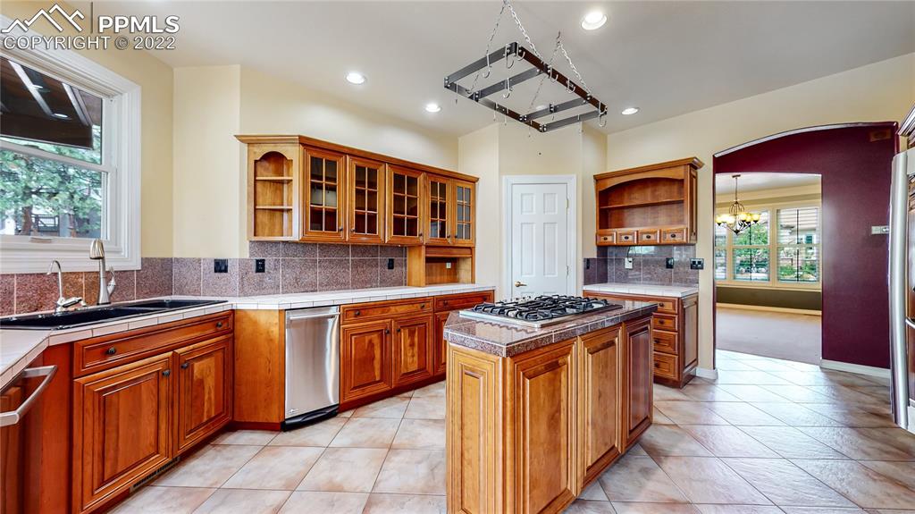 Listing 5185093, Image 14 of 46
