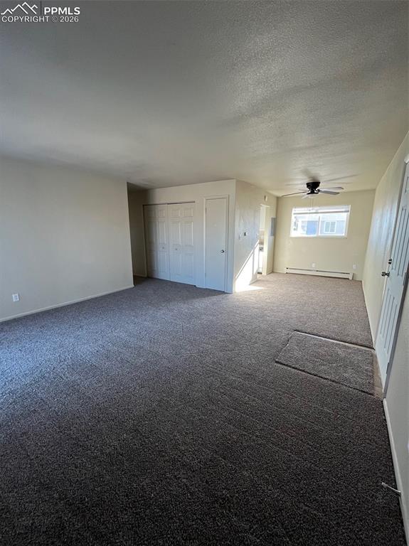 Image 18 of 26: Living Room