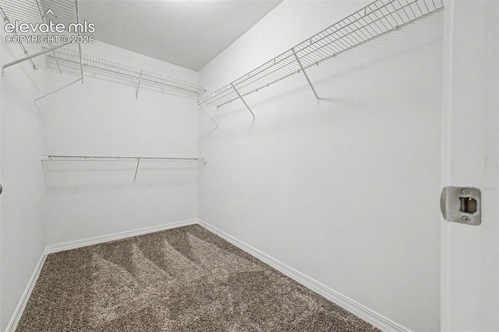 Image 18 of 41: Closet