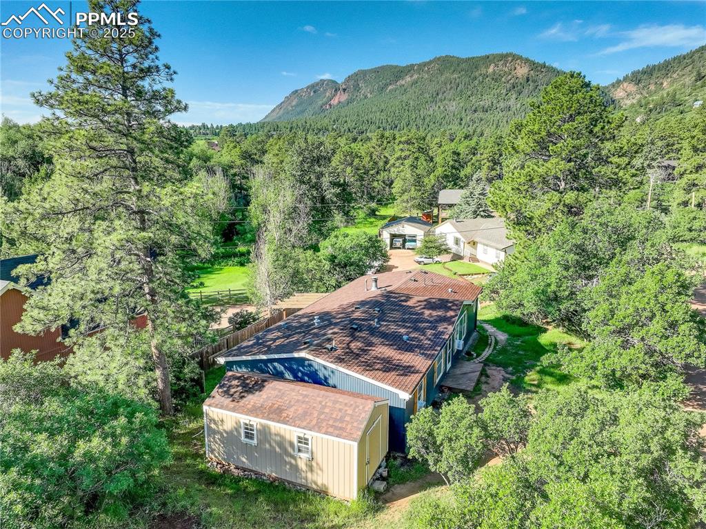 Image 34 of 43: View