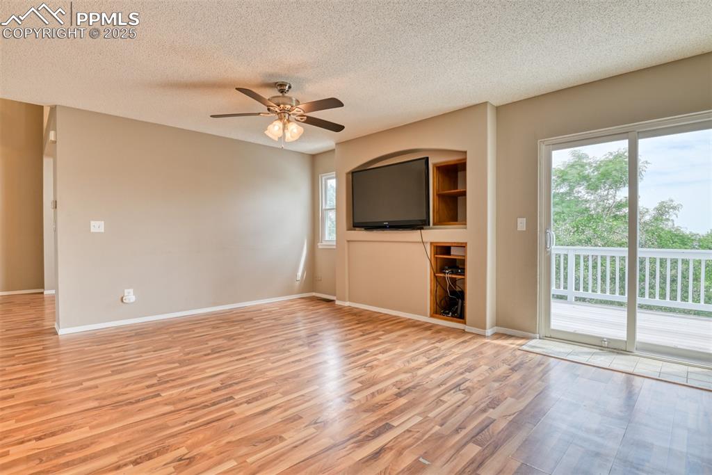 Image 11 of 44: Living Room