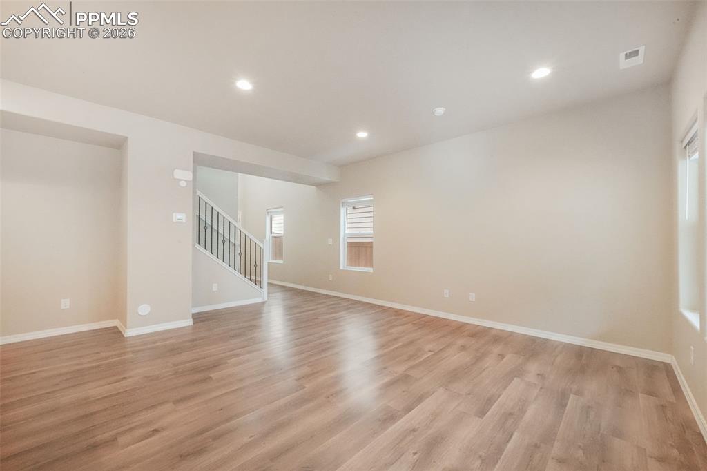 Image 5 of 50: Other