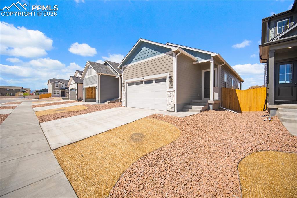 Image 3 of 32: Front of Structure