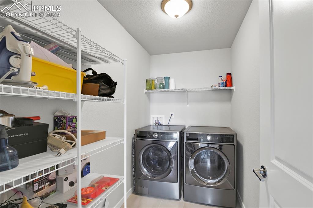 Image 30 of 44: Laundry