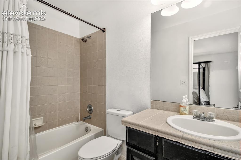 Image 13 of 26: Primary Bath