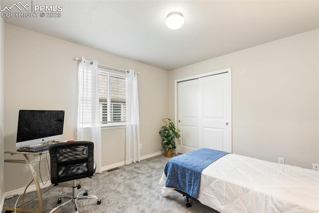 Image 25 of 43: Bedroom