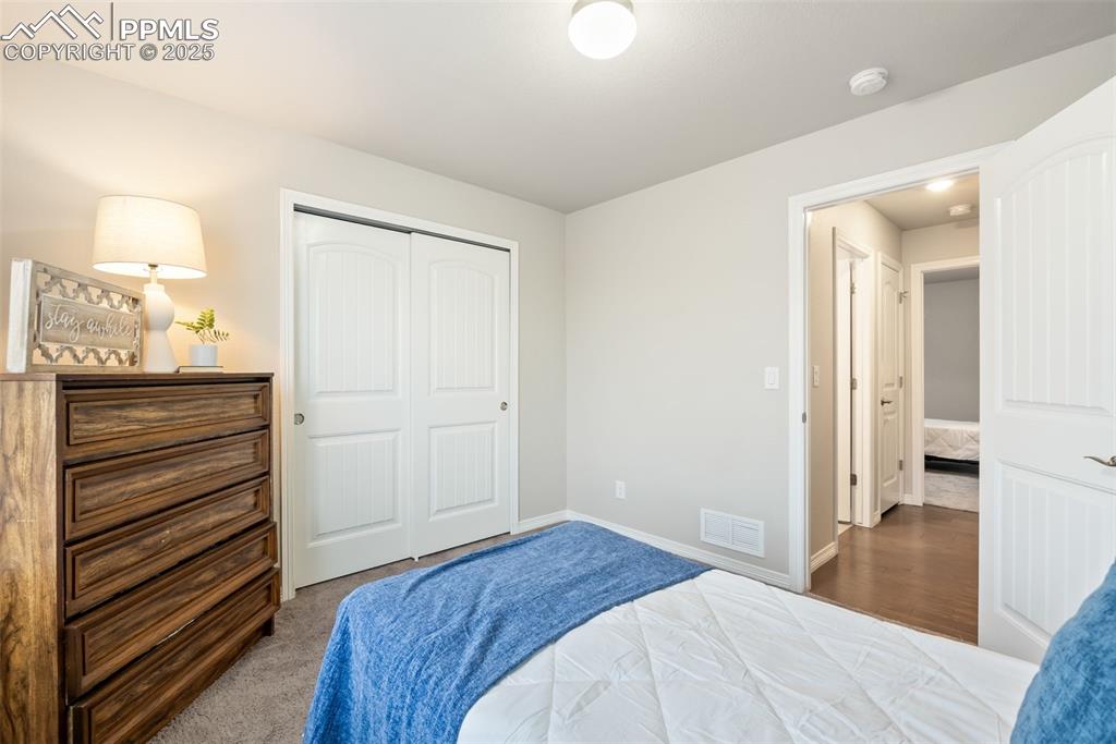 Image 27 of 43: Bedroom