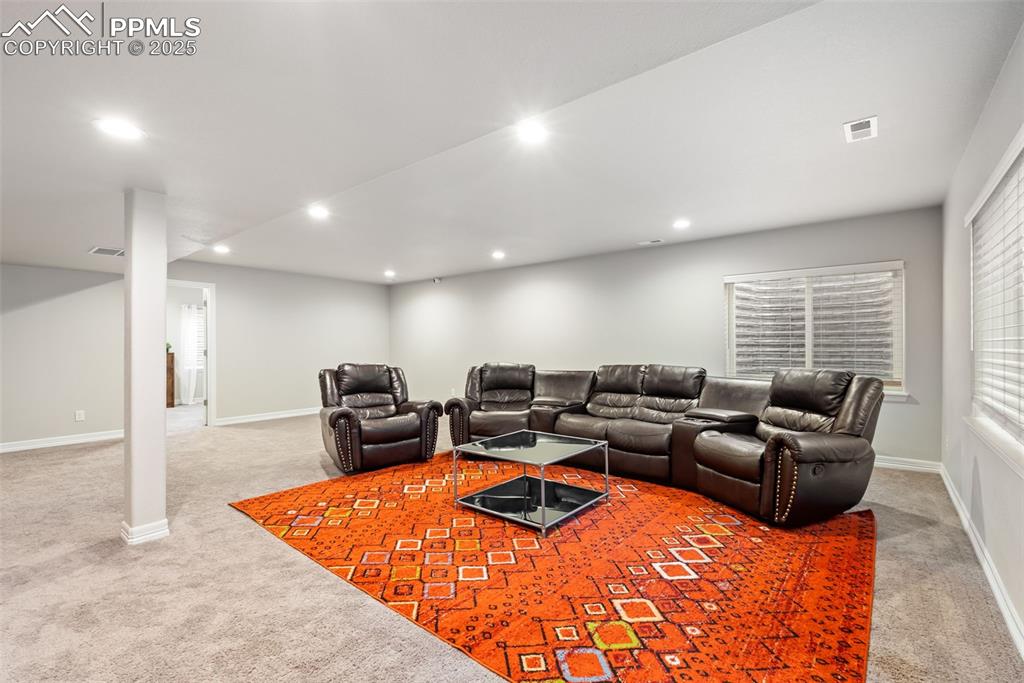 Image 36 of 43: Family Room