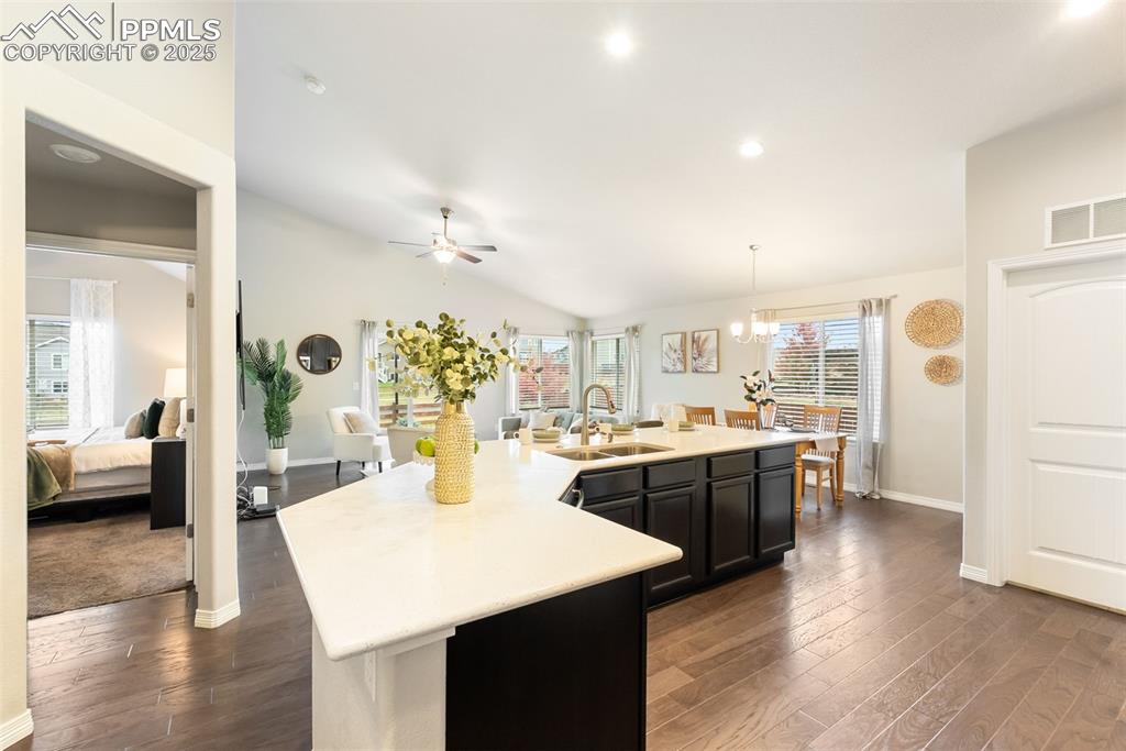 Image 6 of 43: Kitchen