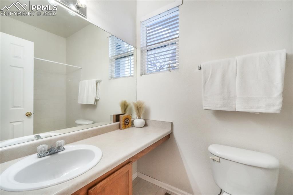 Image 29 of 50: Main floor full bathroom