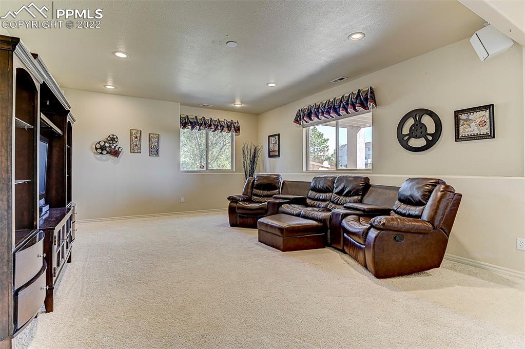 Listing 5196129, Image 15 of 39