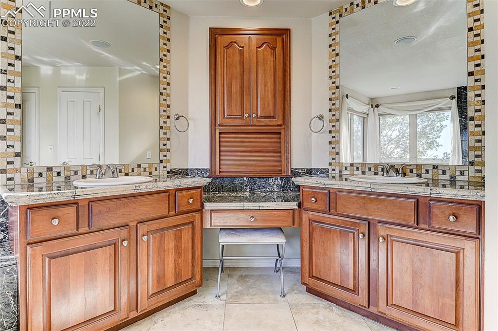 Listing 5196129, Image 23 of 39