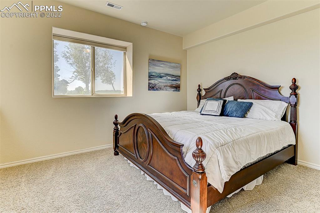 Listing 5196129, Image 29 of 39