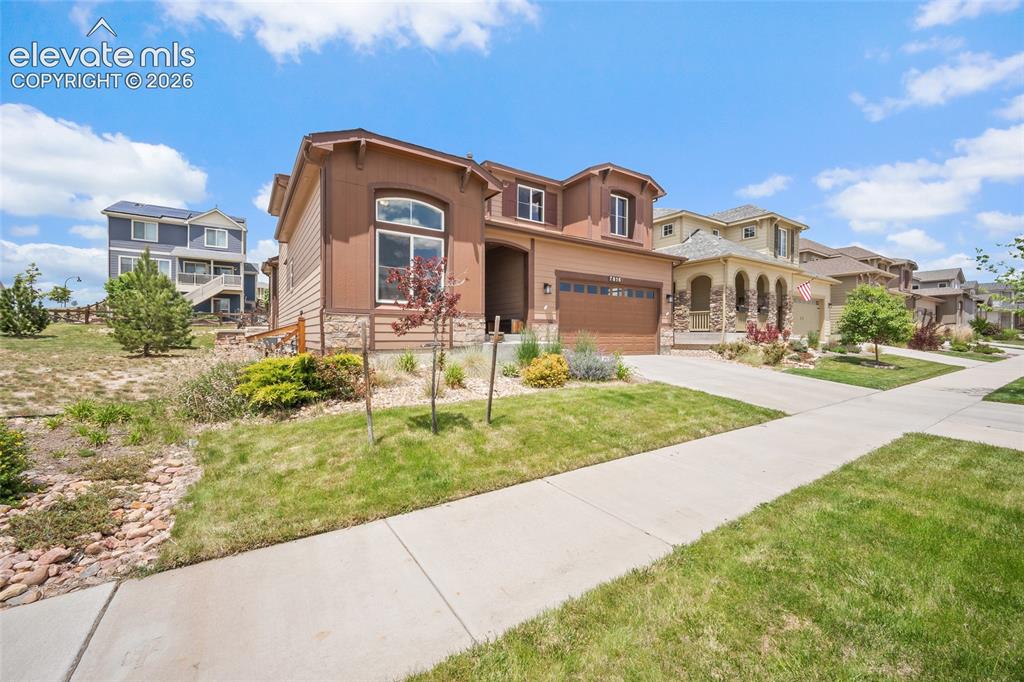 Image 6 of 43: Front of Home