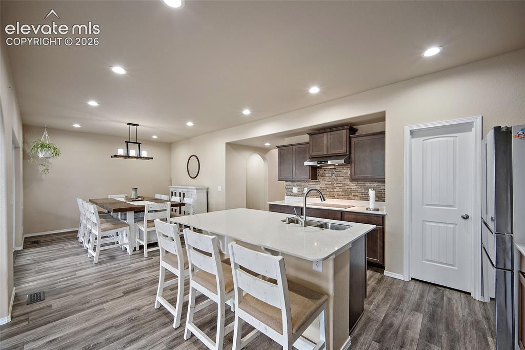 Image 9 of 43: Kitchen